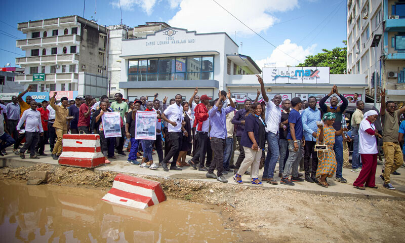 Bus crash blaze kills 38 in Tanzania – World